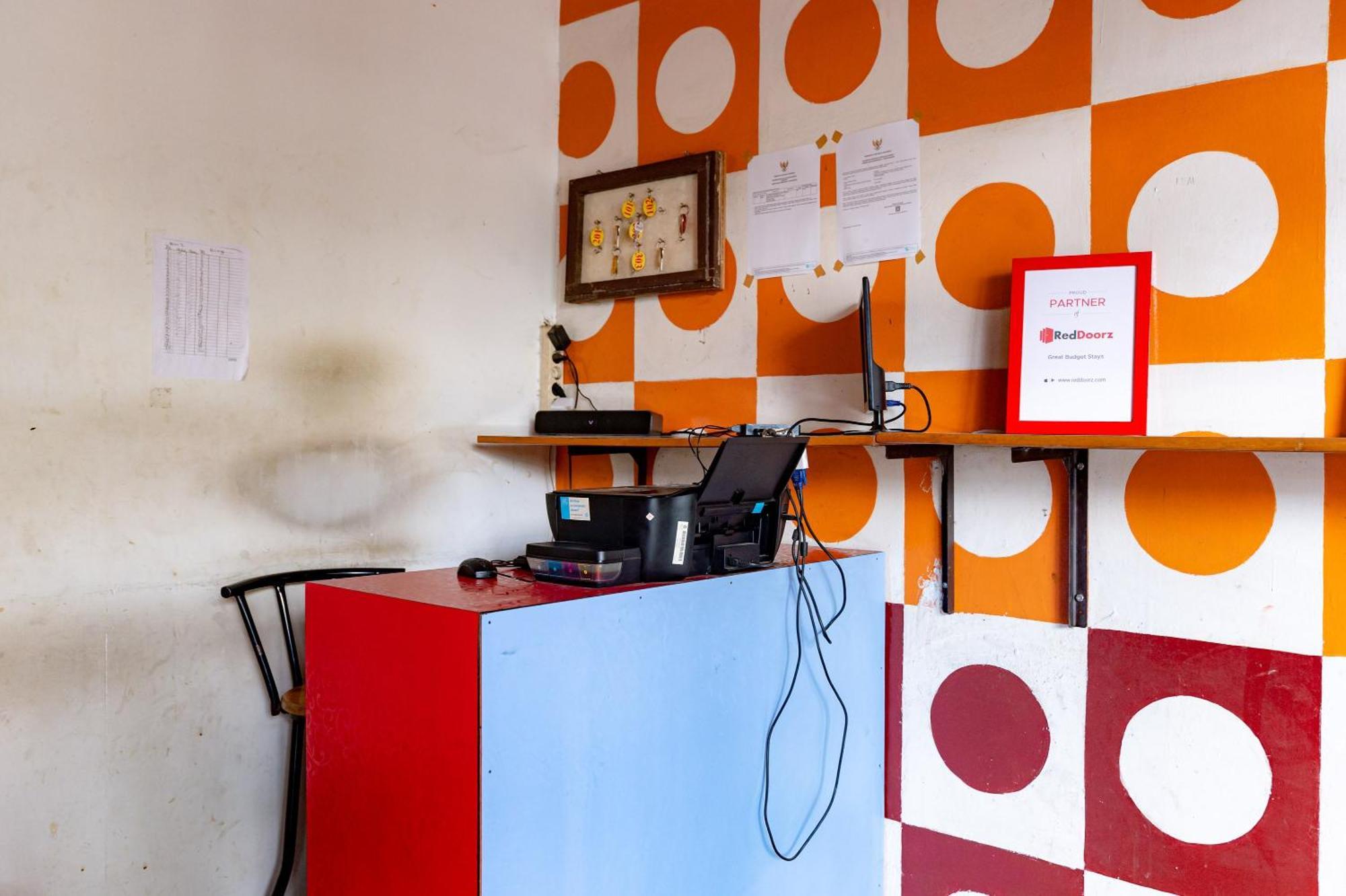Reddoorz Near Rsud Dr Pringadi Medan 3 Otel Dış mekan fotoğraf